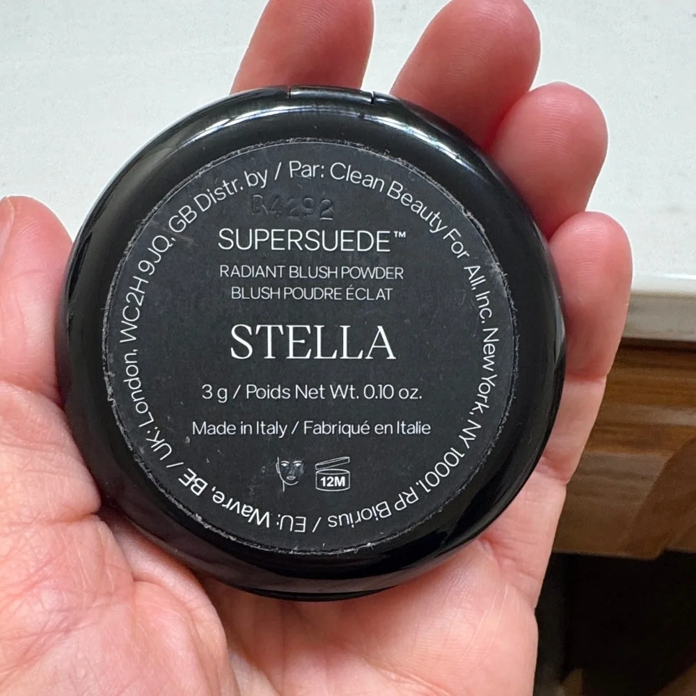 Saie Blush in Bold Coral - Picture 3 of 4